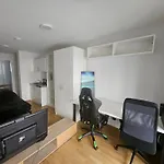 State Of The Art Apartment In The City Center Nuernberg